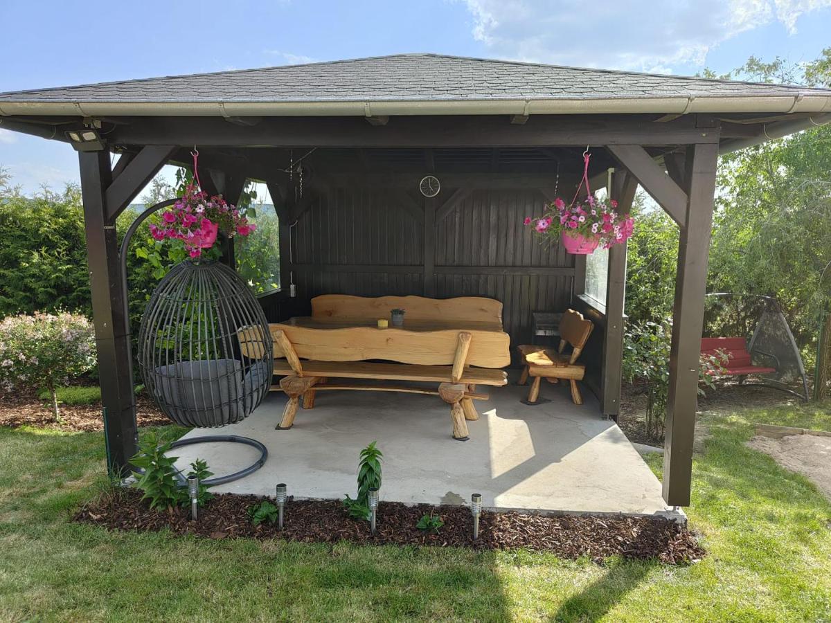 Mariolas Tinyhouse Markt Nordheim Экстерьер фото