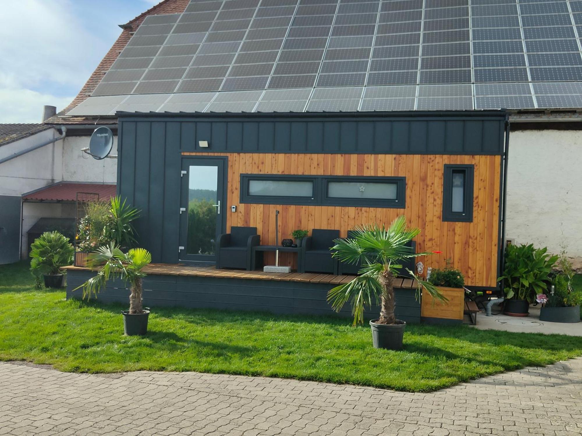 Mariolas Tinyhouse Markt Nordheim Экстерьер фото